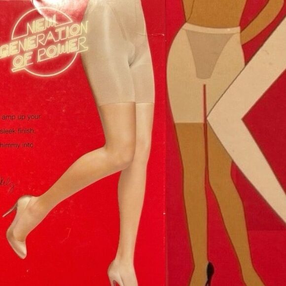 Spanx F Nude Super Power Panties 915 Mid-Thigh Shaper Tummy Control Shorts NWT - Picture 5 of 9